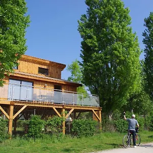 Kanopée Village Camping