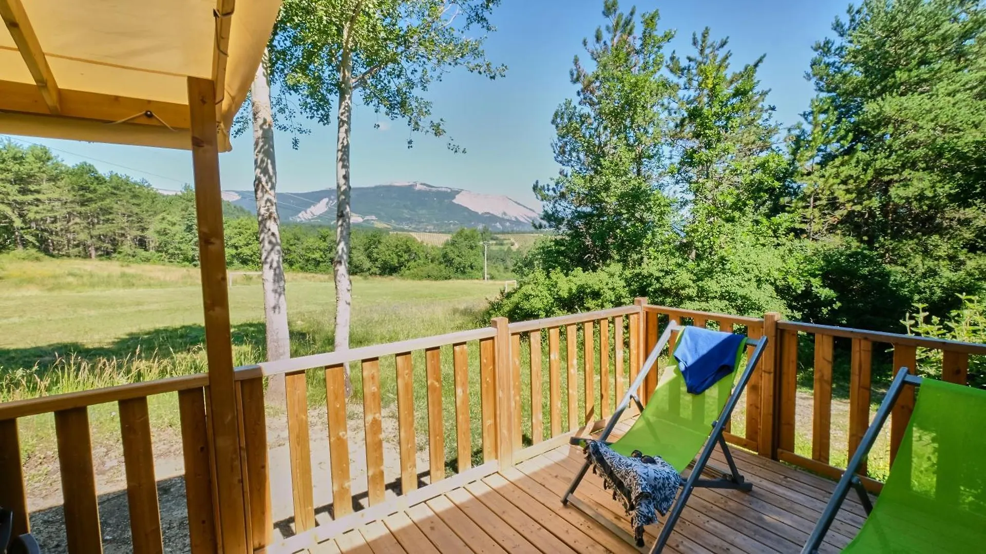 Κάμπινγκ Camping Le Couriou Recoubeau-Jansac