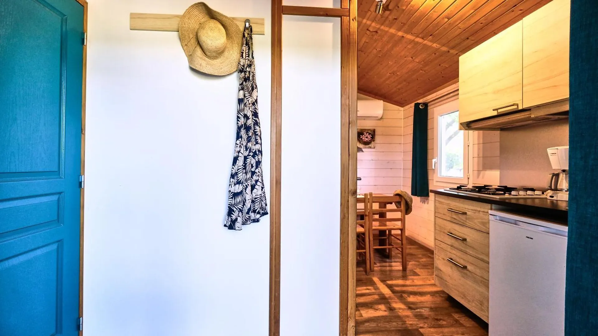 **** Κάμπινγκ Camping Le Couriou Recoubeau-Jansac Γαλλία