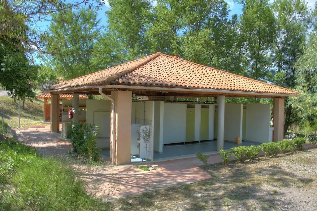 Κάμπινγκ Camping Le Couriou Recoubeau-Jansac